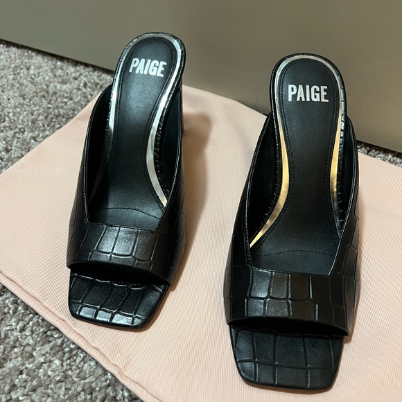 PAIGE – Lena Croc Embossed Sandal - Picture 7 of 7